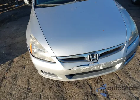 2007 Honda Accord 3.0 Ex z USA, uszkodzony, nr VIN 1HGCM66527A069950